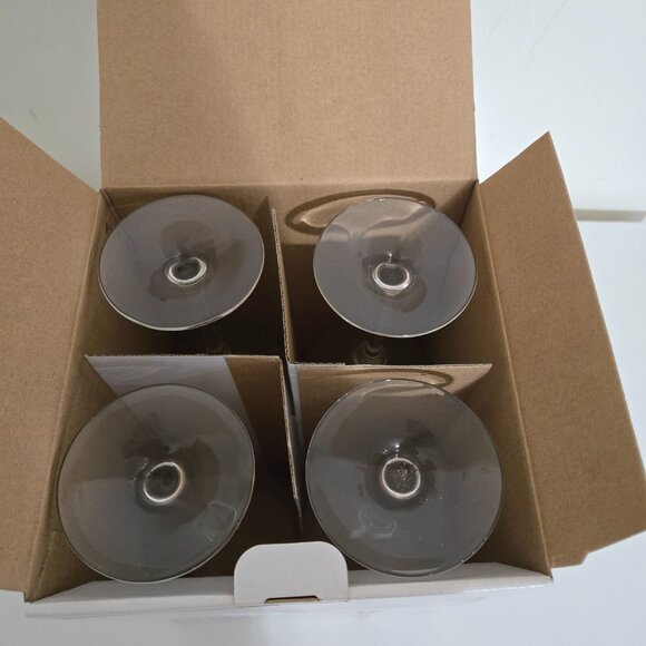 Luminarc Glassware wine set of 4 - Picture 2 of 4